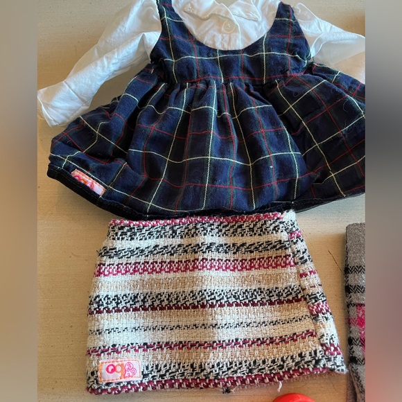 Our Generation doll clothes and accessories - Picture 3 of 5